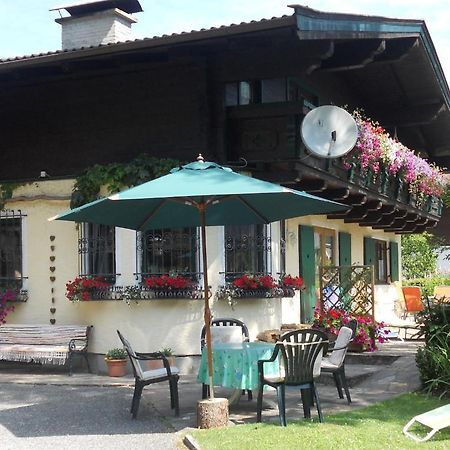 Haus Lena Apartment Sankt Martin bei Lofer Exterior photo