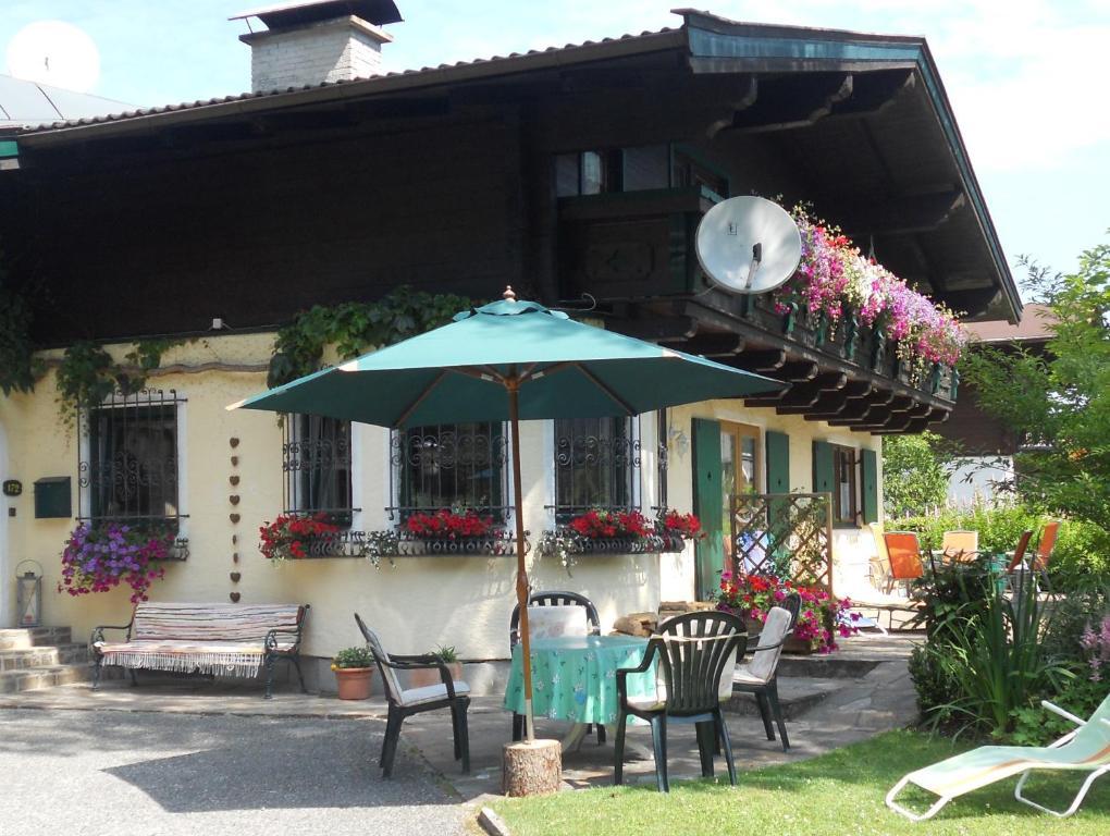 Haus Lena Apartment Sankt Martin bei Lofer Exterior photo